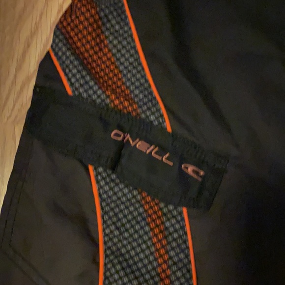 O’Neill board shorts/swim trunks - Picture 2 of 5